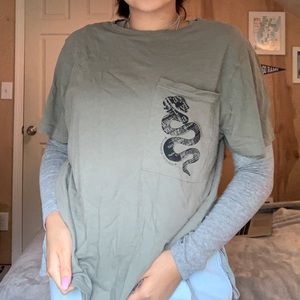 Taylor swift reputation tour tee